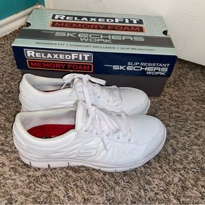 Sketchers work non slip
